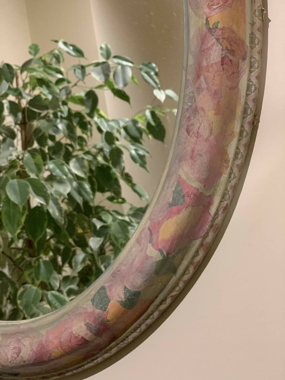 Hanging Wall Mirror