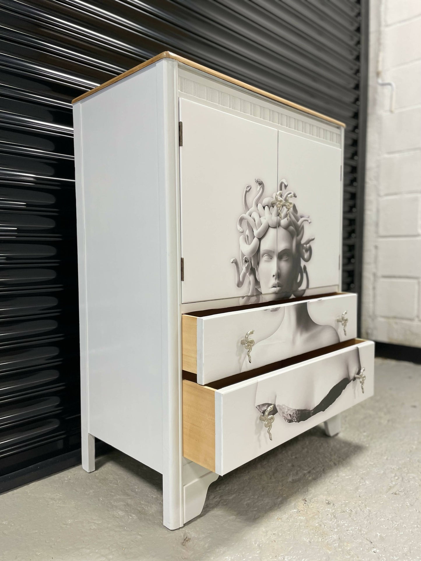 White Medusa cabinet Harris Lebus / Vintage Kitchen Cupboard