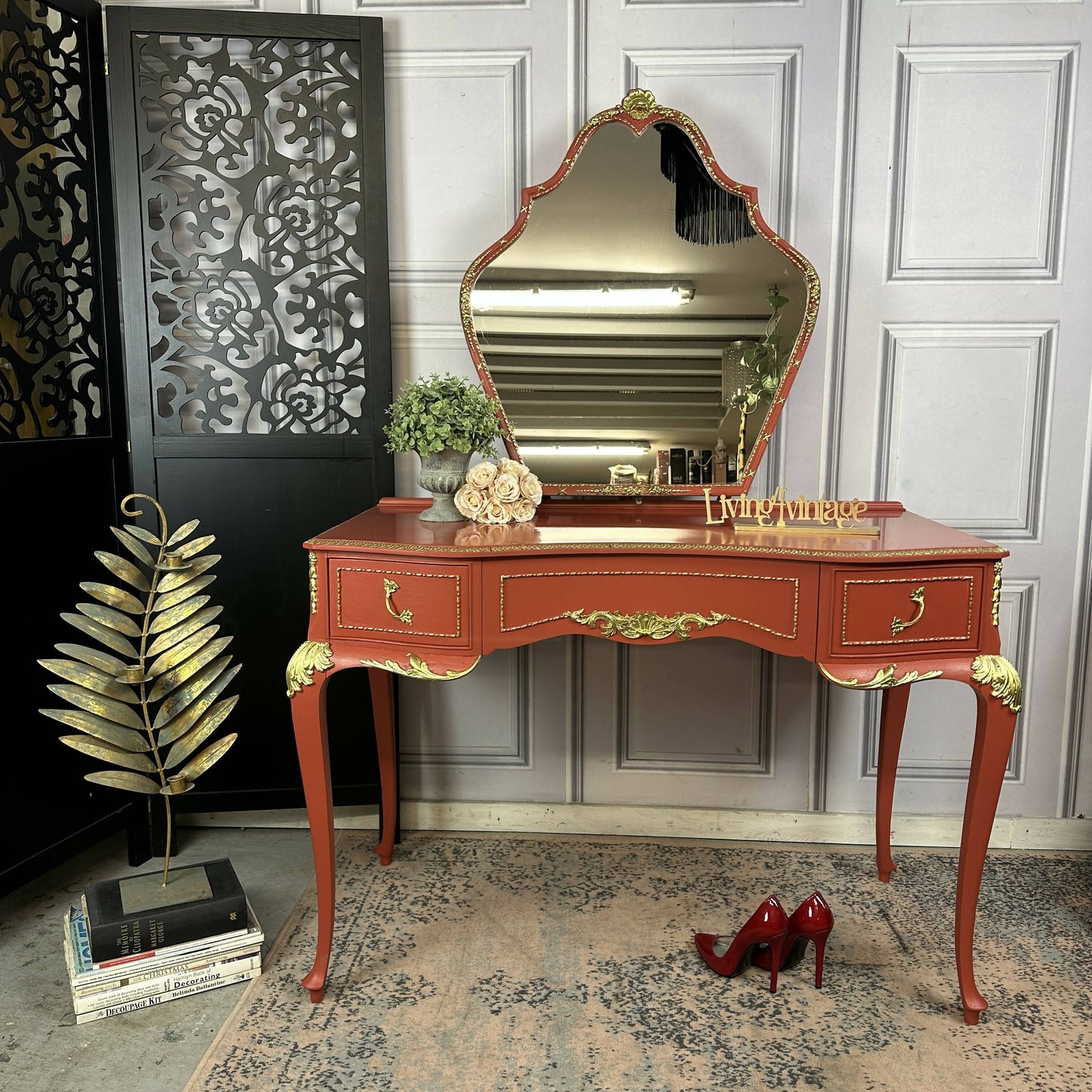 Red Dressing Table Dressing Table Painted Olympus Dressing Table Red & Gold