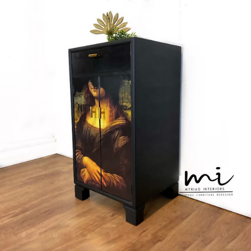 MADE TO ORDER Upcycled drinks cabinet, cocktail, hand painted, Mona Lisa, decoupage, gin bar, black - commissions available