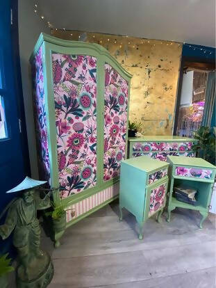 4 Piece Vintage Floral Bedroom Set