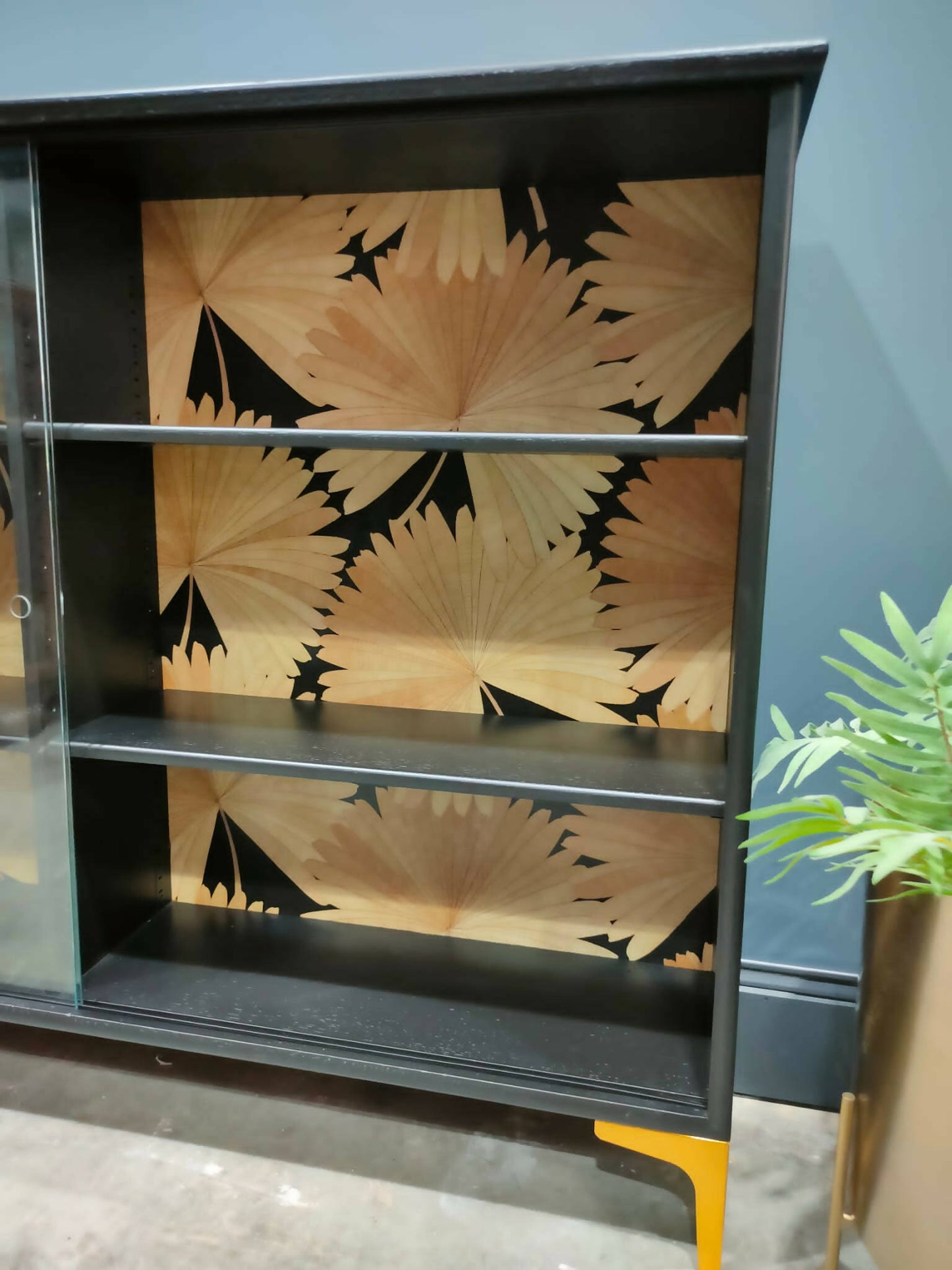 Mid Century Glass Fronted Bookcase/Cabinet