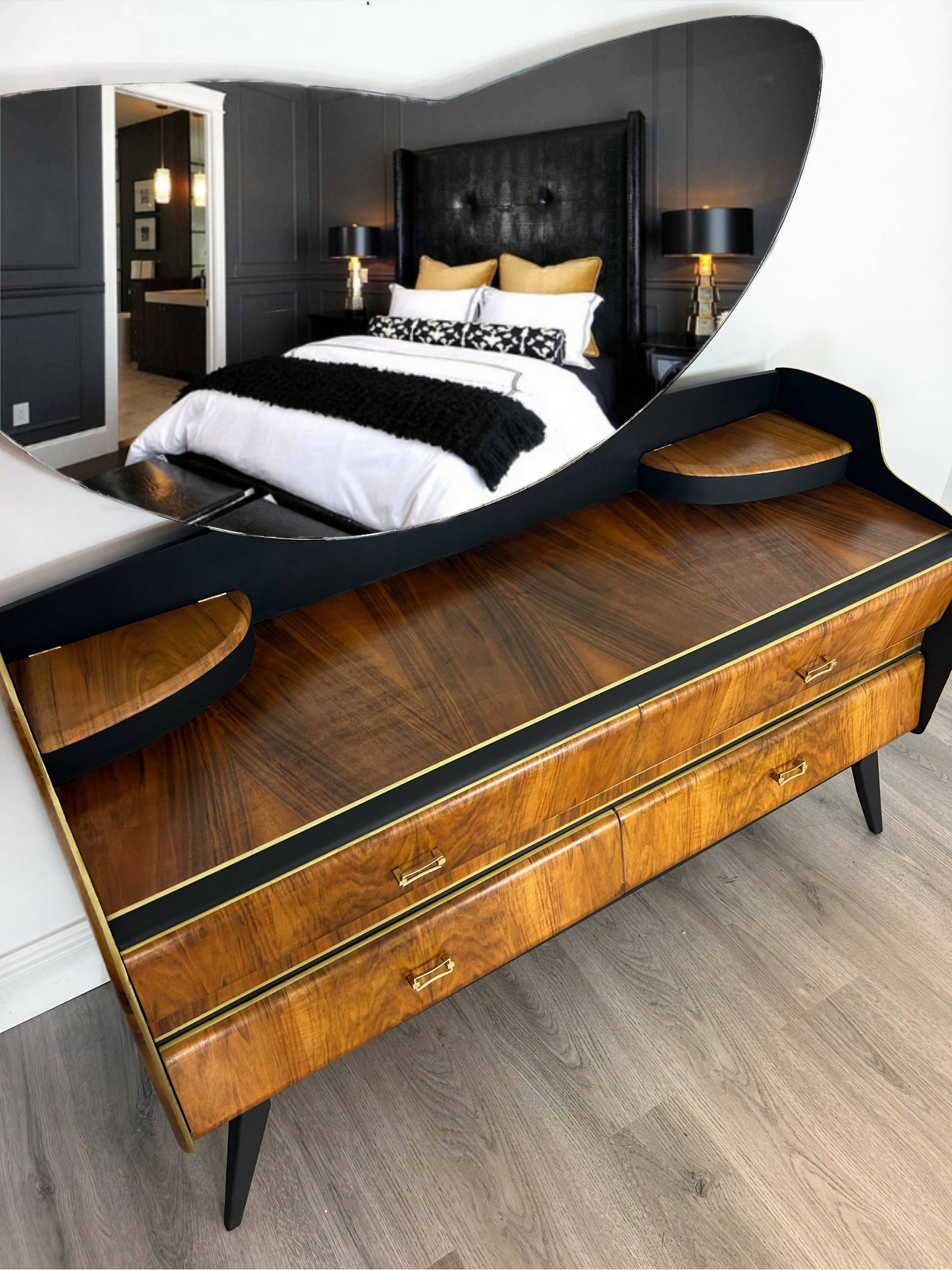Black and Gold Dressing Table