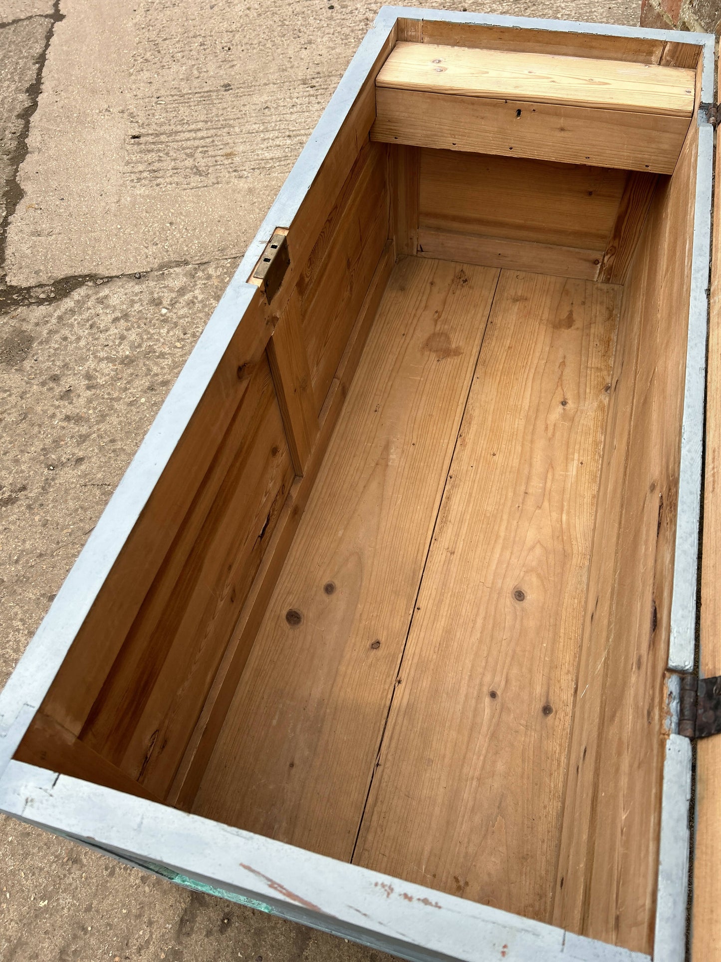 Blue Vintage Ottoman / Bed Box