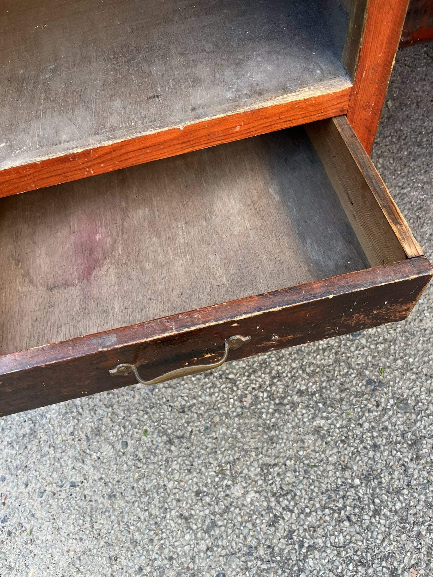 Old desk for upcycling