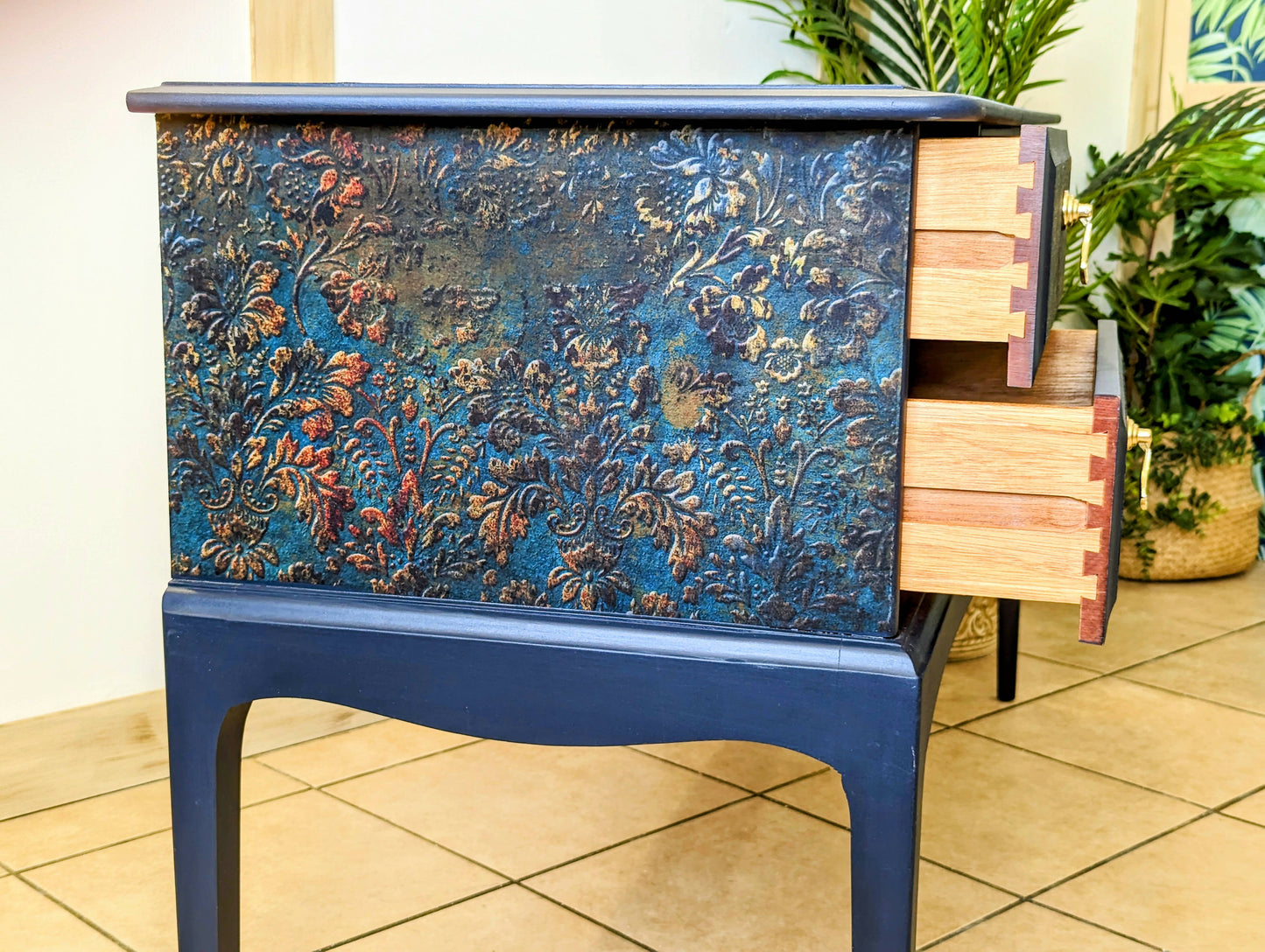 Vintage painted navy blue Stag minstrel dressing table/ sideboard/ console table