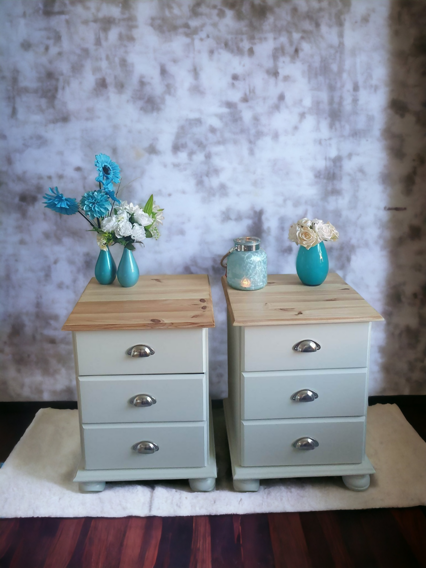 PAIR BEAUTIFUL WOOD DRAWERS IN ELEGANT SIMPLICITY RANGE