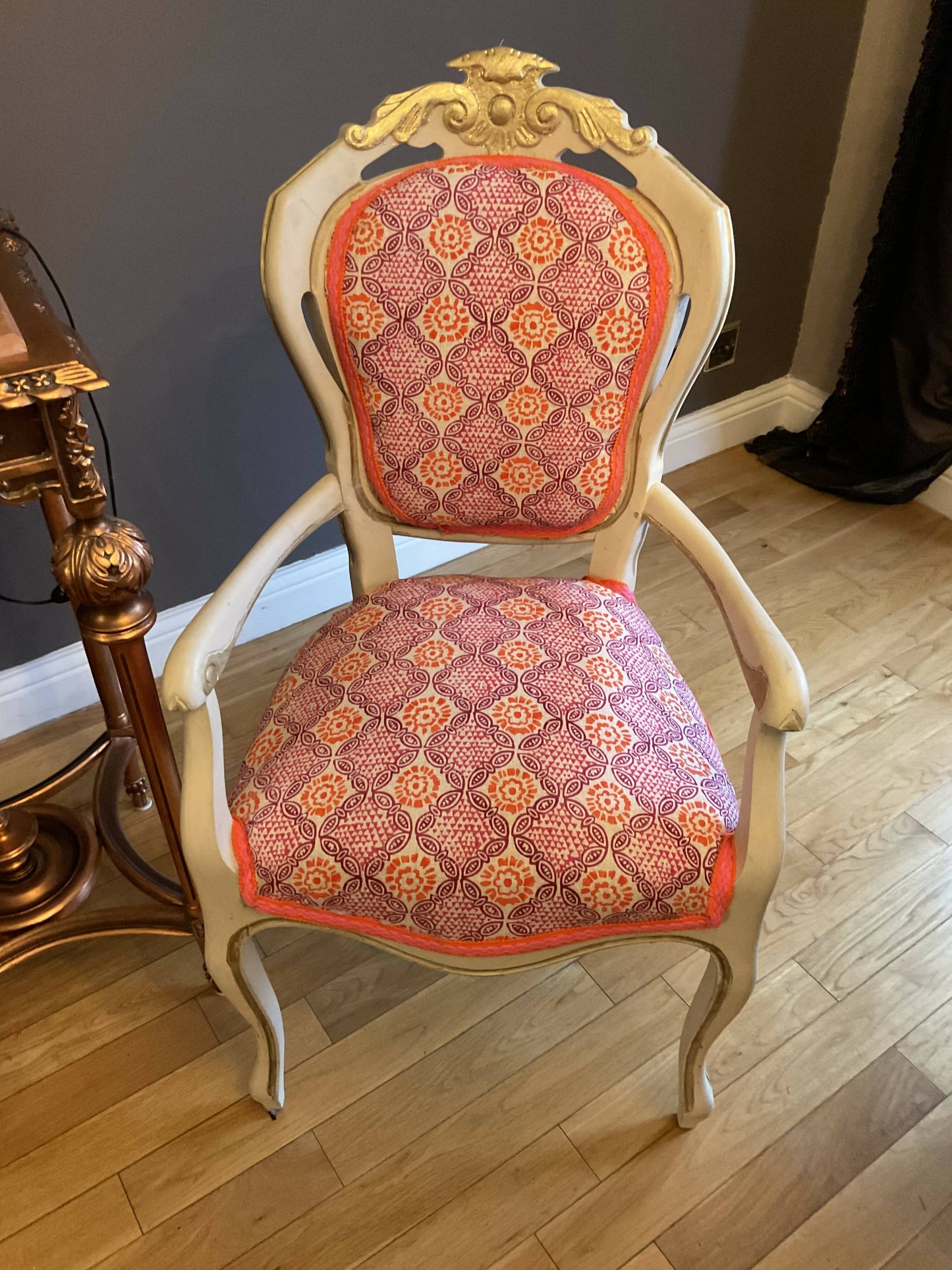 Occasional chair