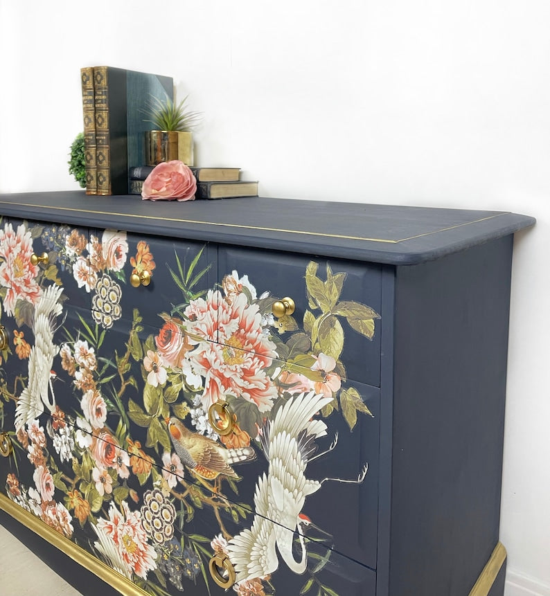 Stag Blue Chinoiserie 4 over 2 Chest of 6 drawers