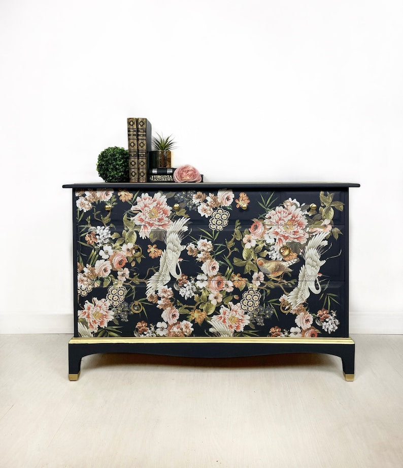 Stag Blue Chinoiserie 4 over 2 Chest of 6 drawers