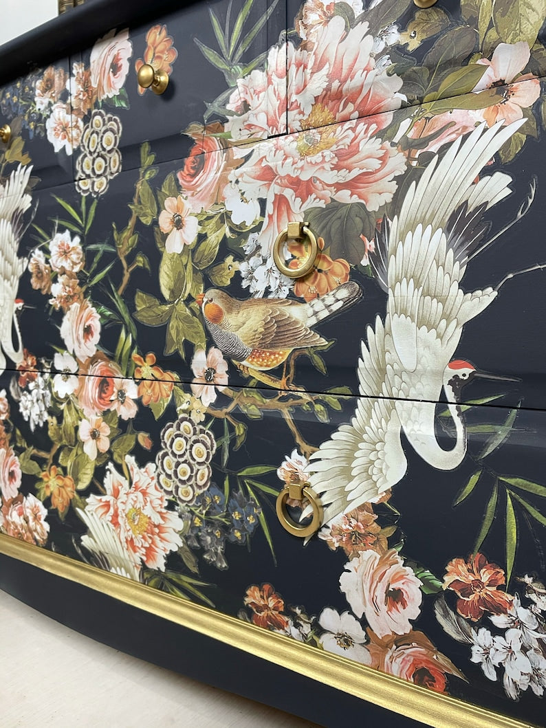 Stag Blue Chinoiserie 4 over 2 Chest of 6 drawers