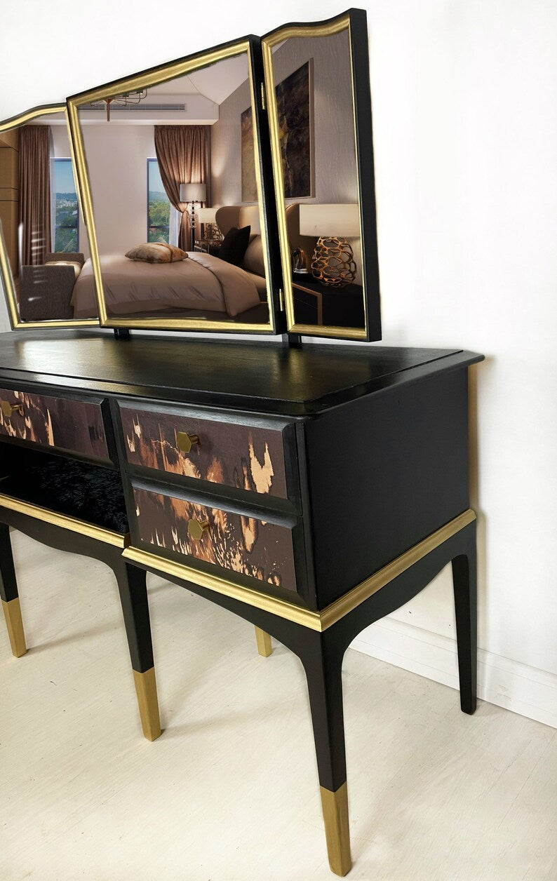 Stag Dressing Table in Black and Gold