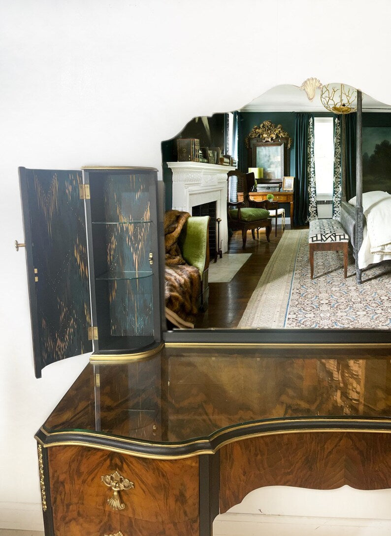 Vintage Black, Green and exposed luxury wood Dressing Table
