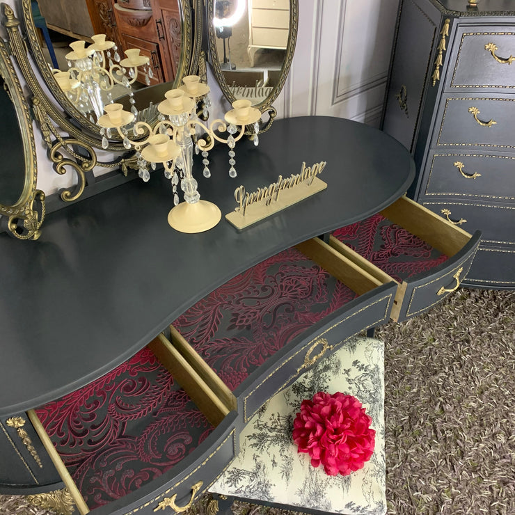 Bedroom Furniture Set by Olympus Black & Gold