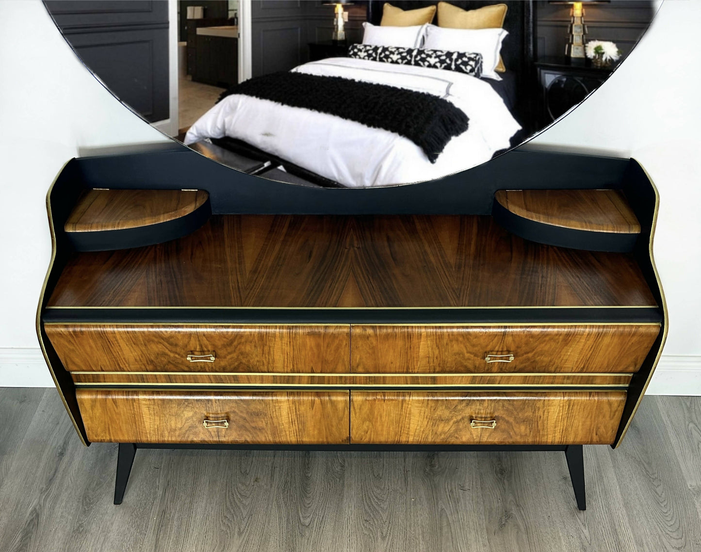 Black and Gold Dressing Table