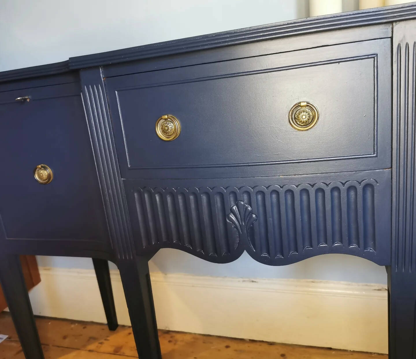 Victorian Mahogany Sideboard/ Buffet Unit