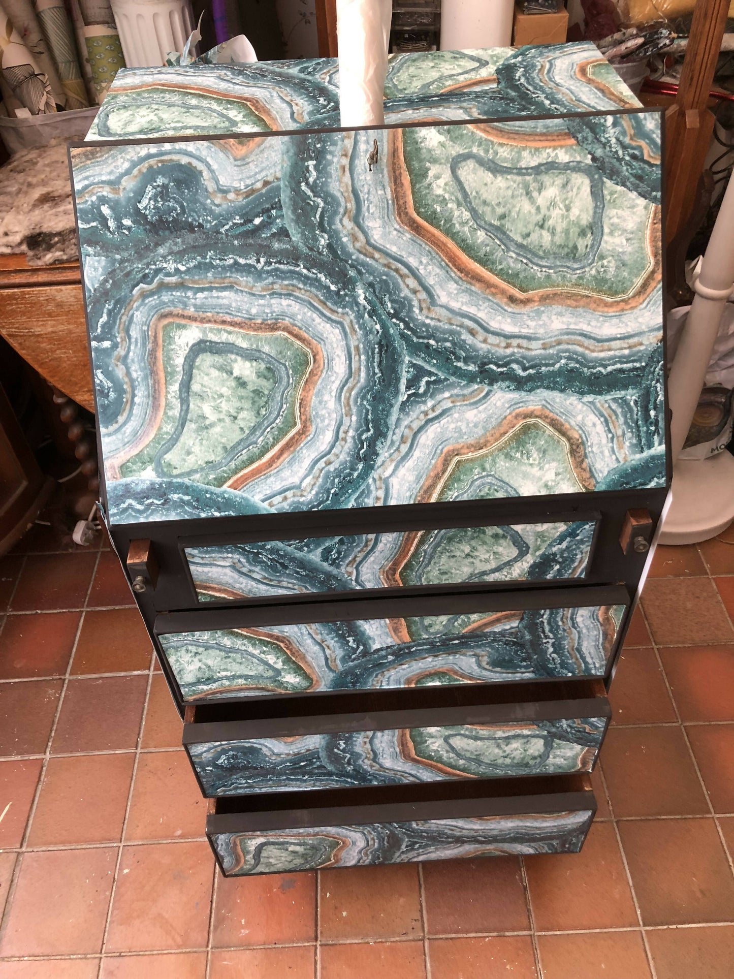Bureau up cycled