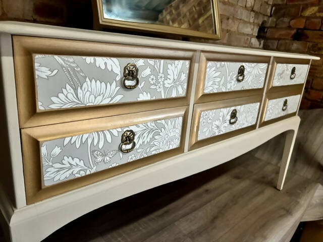 STAG DRESSING TABLE, STOOL AND MATCHING BEDSIDE TABLE/DRAWER