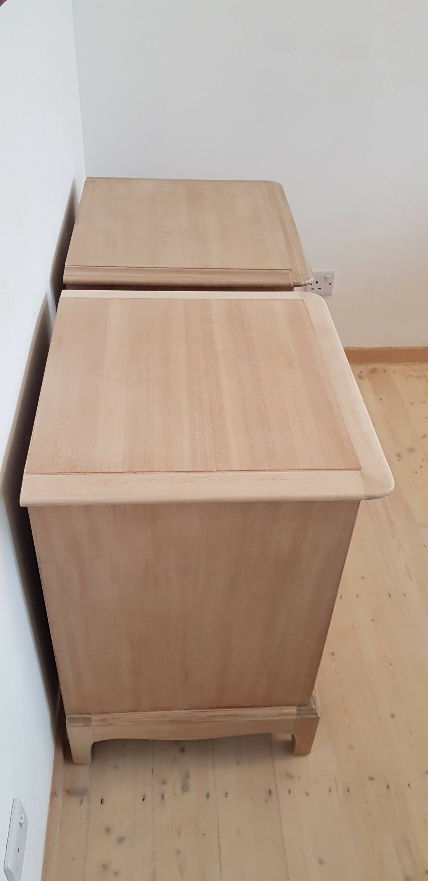 Stag Minstrel rustic, weathered style bedside table, Stag drawers natural colour