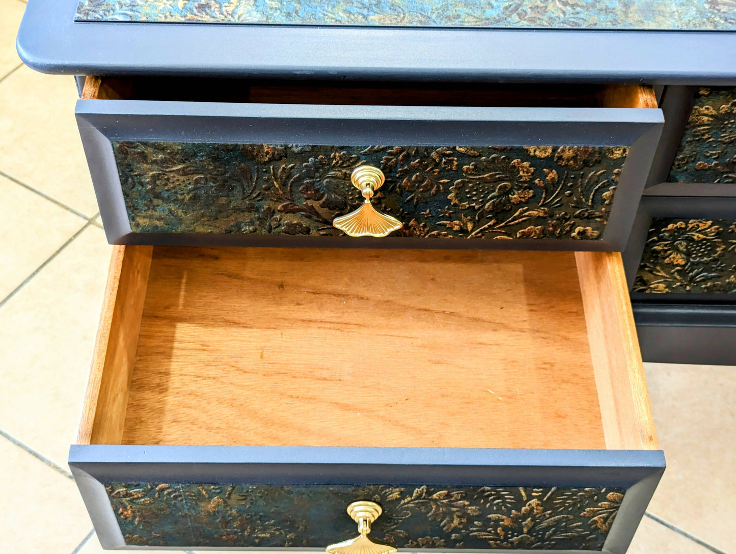 Vintage painted navy blue Stag minstrel dressing table/ sideboard/ console table