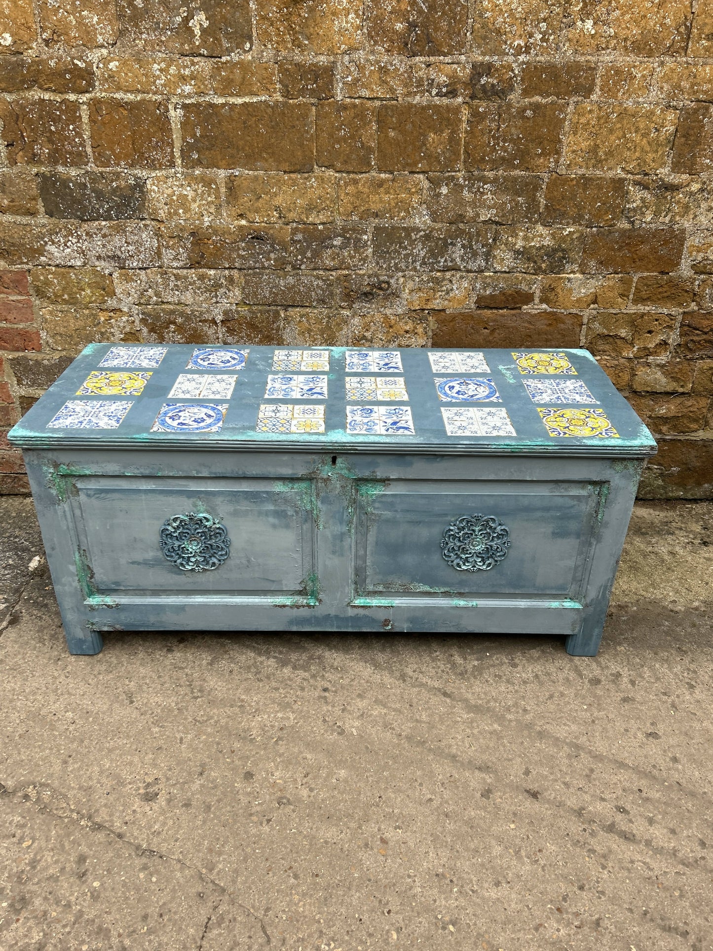 Blue Vintage Ottoman / Bed Box