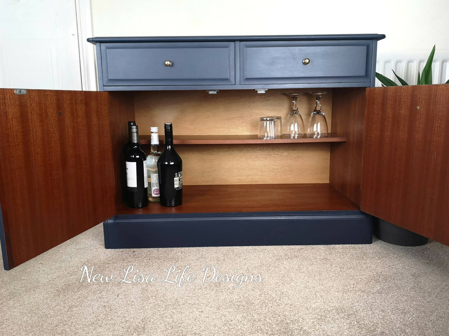 Stag Minstrel Drinks Cabinet / Sideboard - Midnight Blue