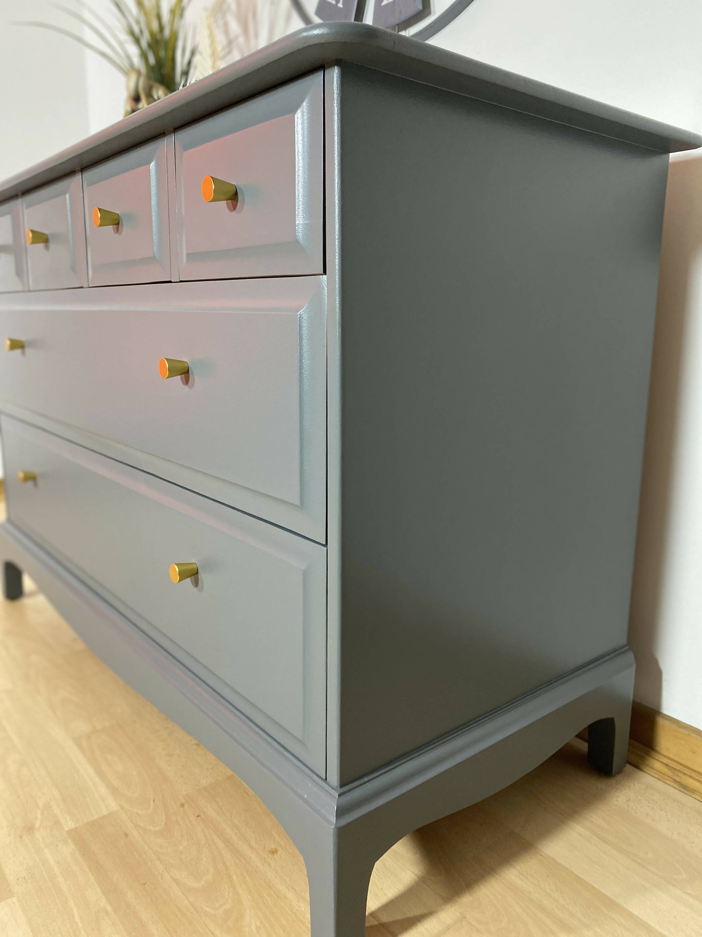 Vintage Stag Minstrel Chest of drawers