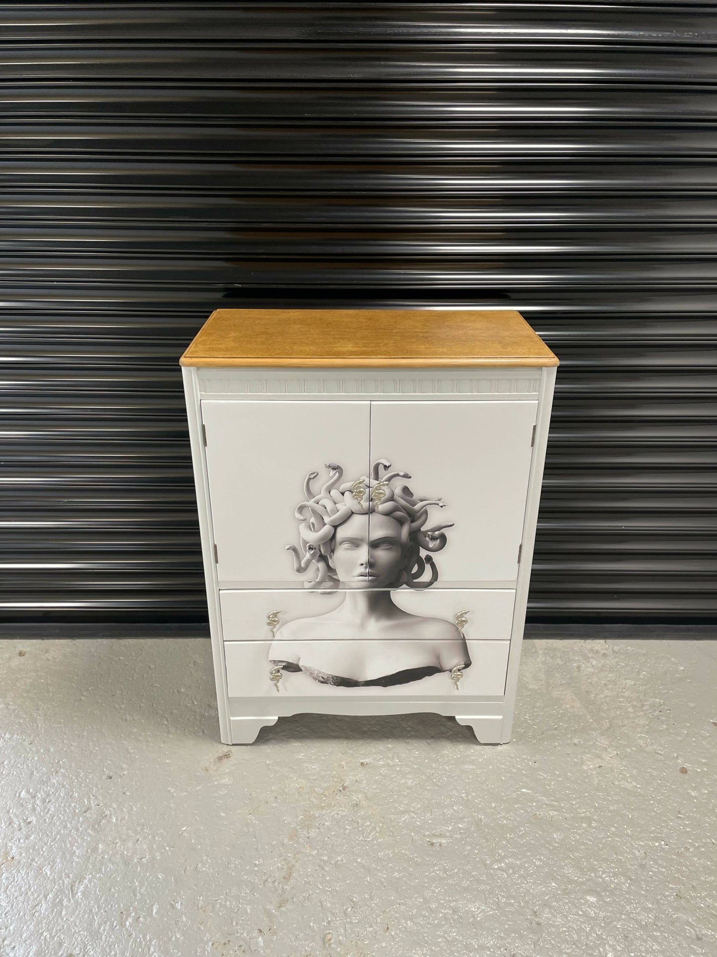White Medusa cabinet Harris Lebus / Vintage Kitchen Cupboard