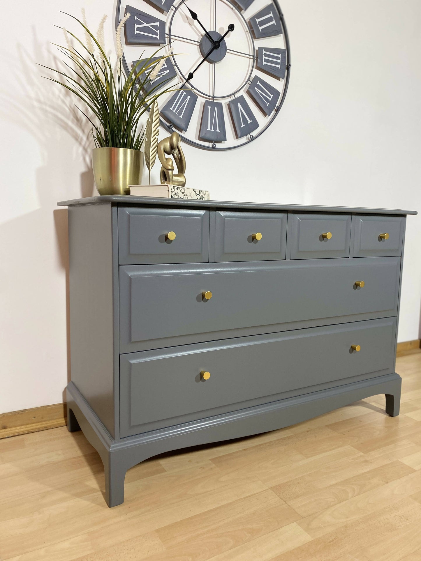 Vintage Stag Minstrel Chest of drawers