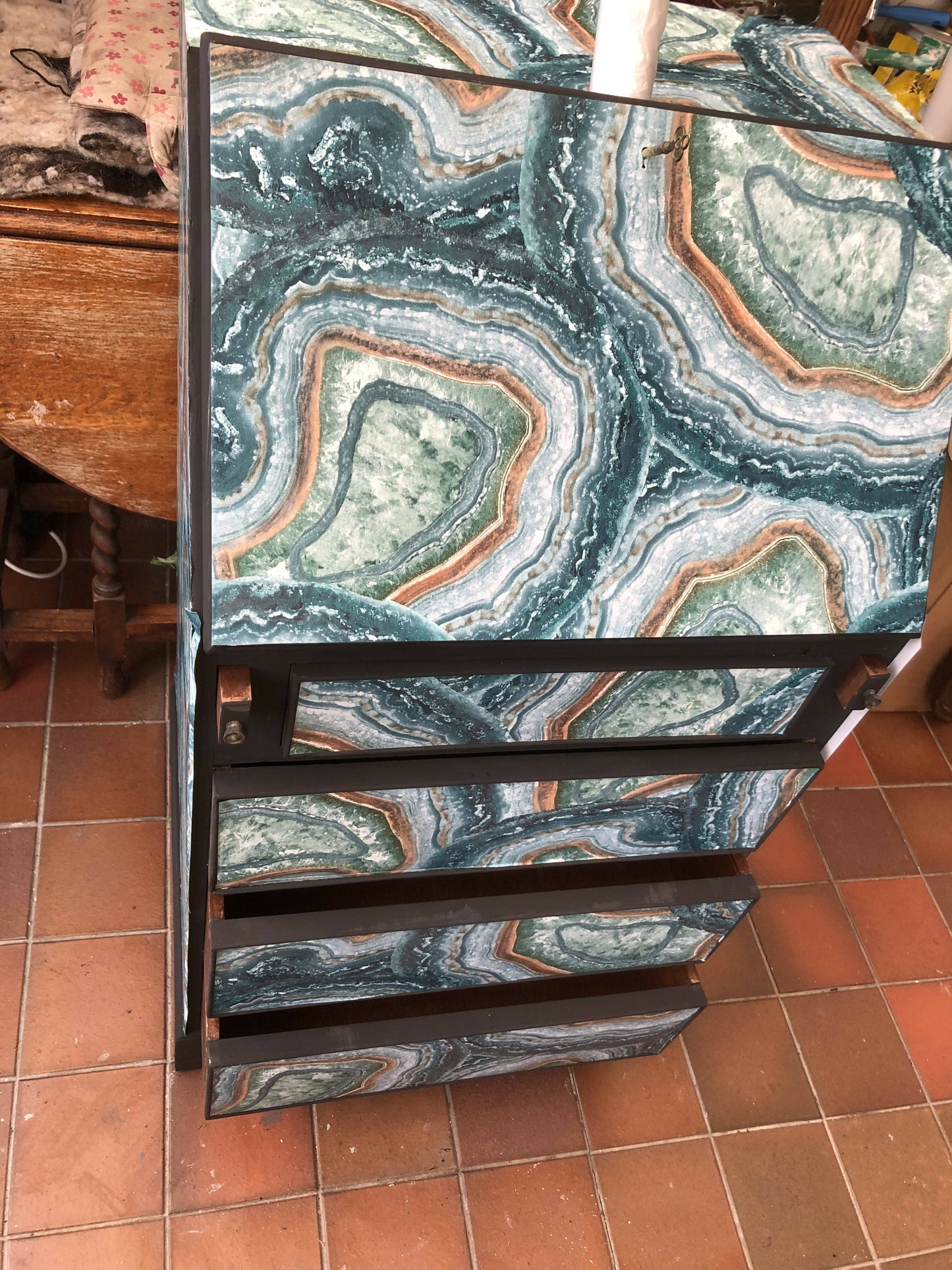 Bureau up cycled