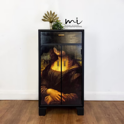 MADE TO ORDER Upcycled drinks cabinet, cocktail, hand painted, Mona Lisa, decoupage, gin bar, black - commissions available