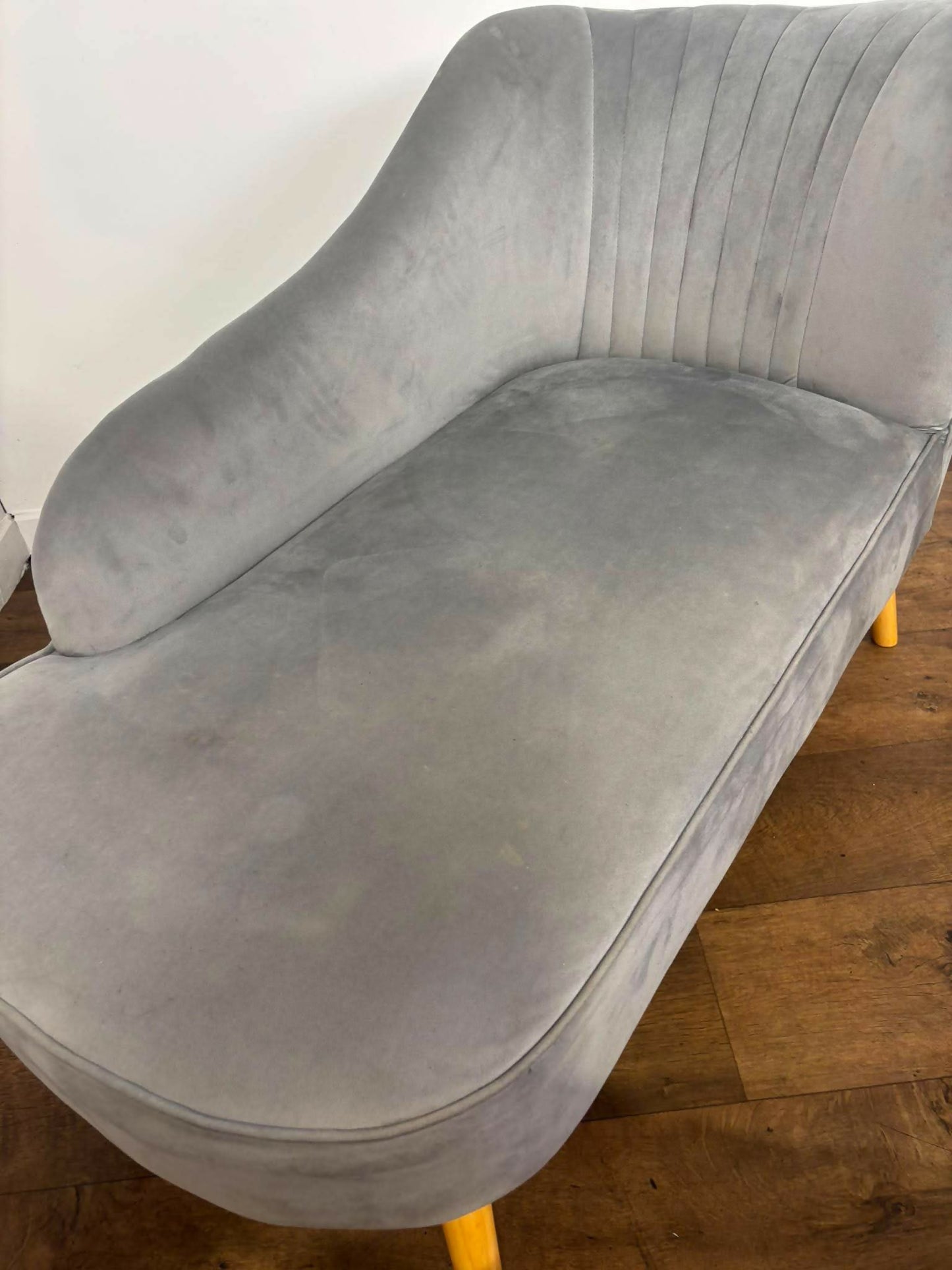 Modern Upholstered Grey Suede Chaise Longue / Day Bed