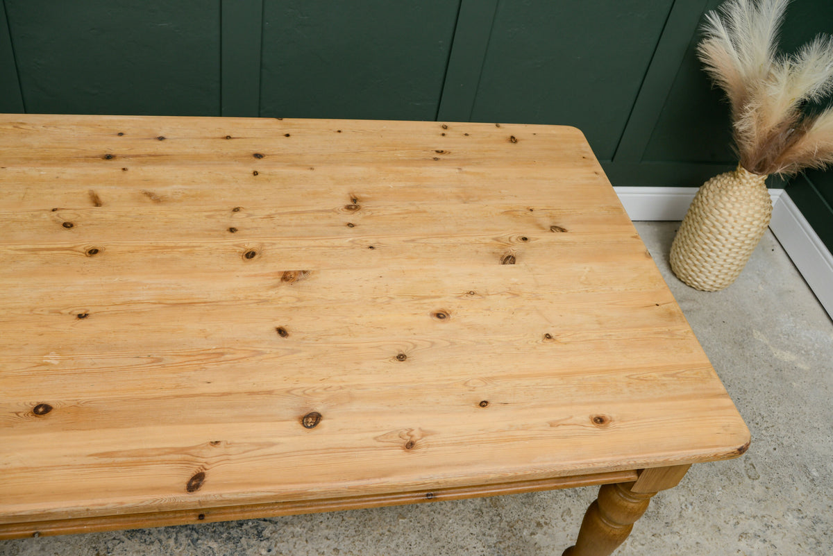 6.5 FT Pine Farmhouse Dining Table - Seats 8