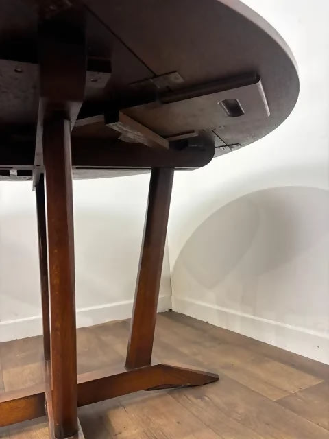 Vintage Round Oak Drop Leaf Dining Table