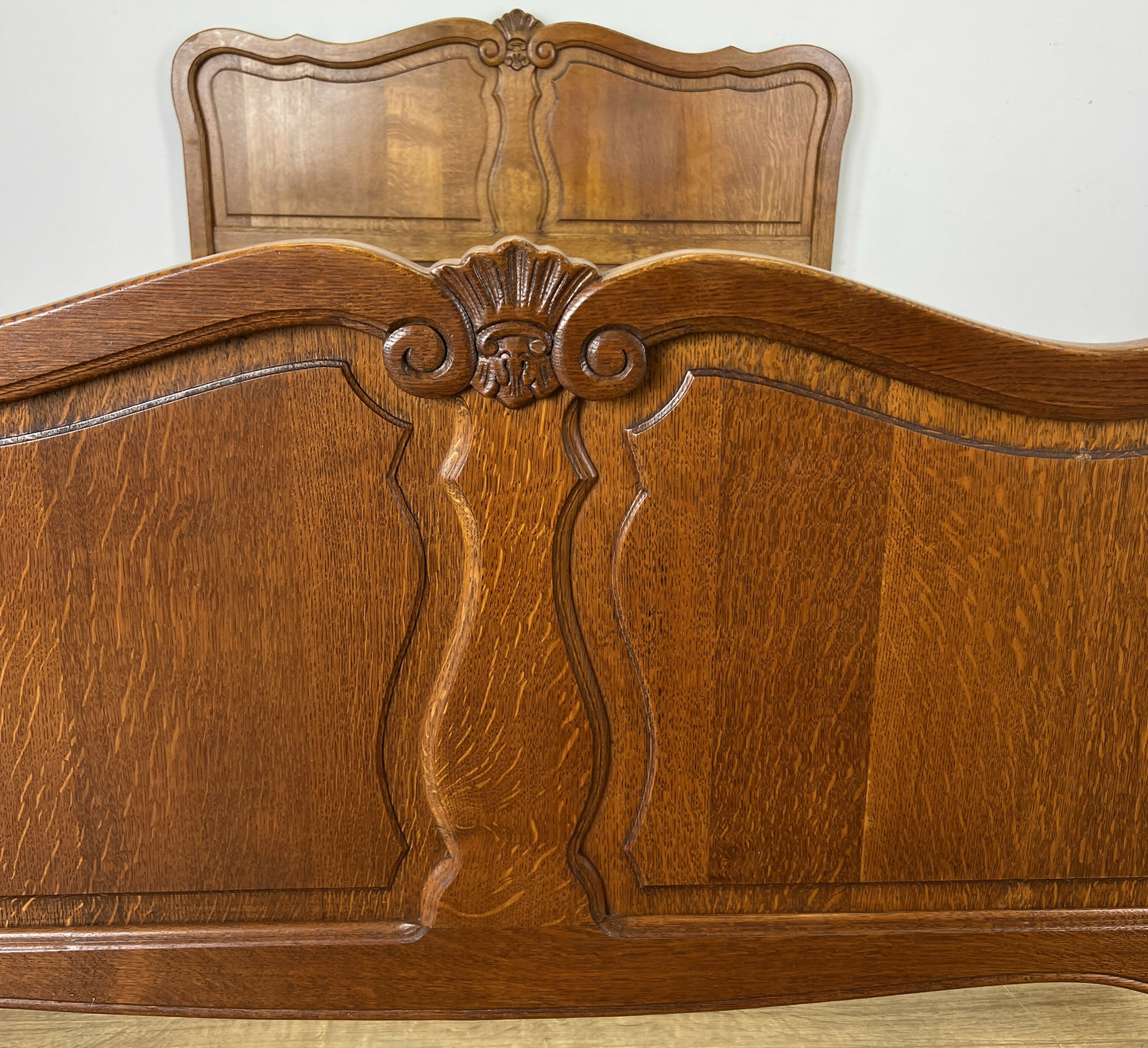 Bed Vintage French Louis XVI Double Bed Frame Oak Carved Headboard LOT 6408