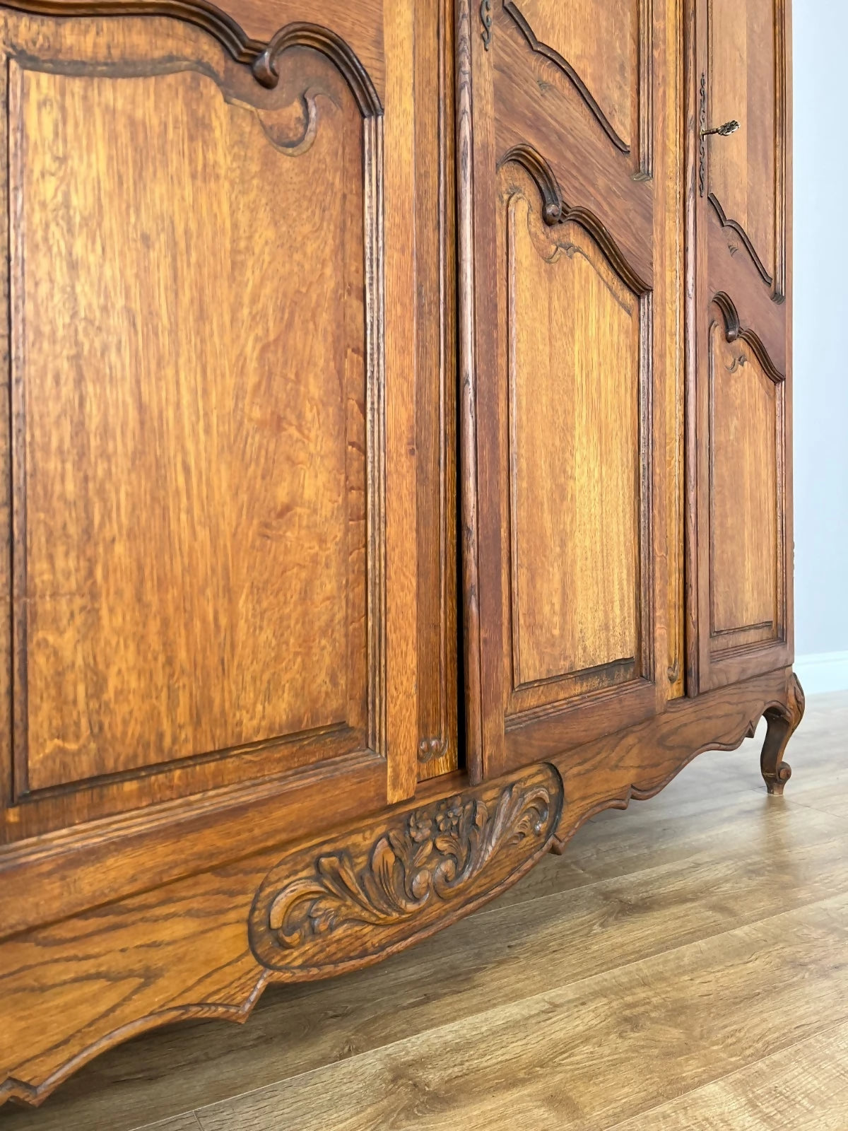Wardrobe Vintage French Louis XVI Style Oak Four Door Mirrored Armoire LOT 4901
