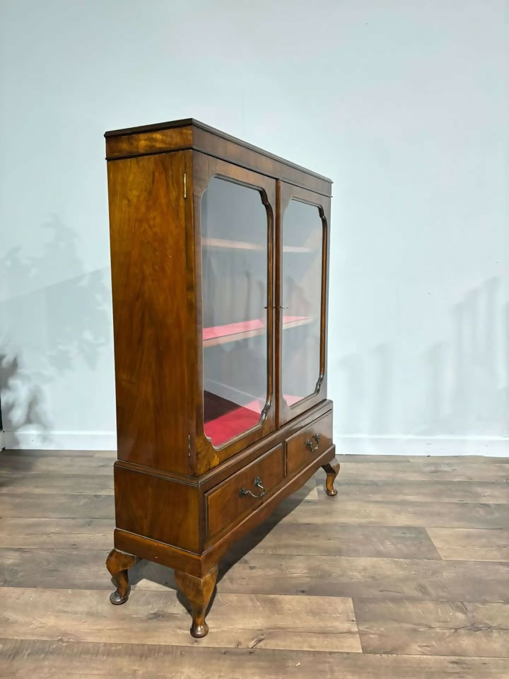 1930's Walnut Display Cabinet7