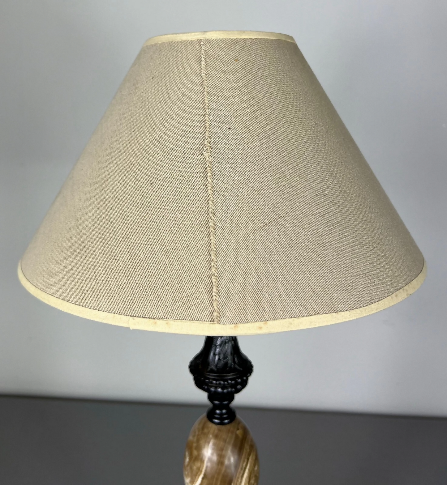 Table Lamp Vintage French Style Ceramic Brass Lamp with Shade LOT 5079