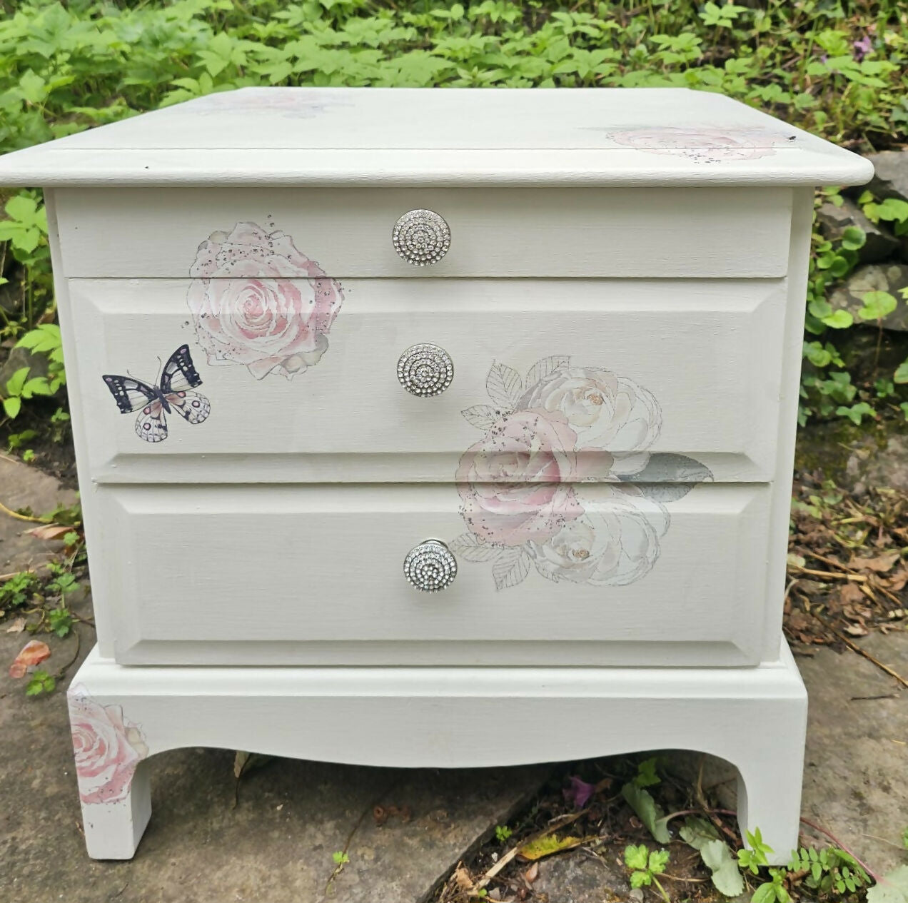 Stag Minstrel beside cabinet with 2 drawers & pullout tray painted in clotted cream