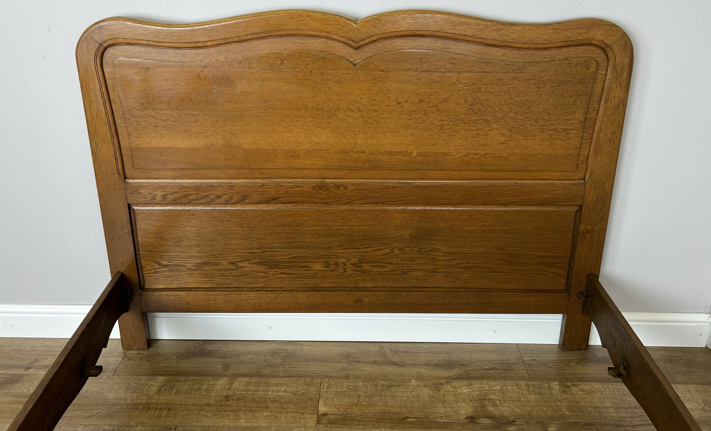 Bed Vintage French Louis XVI Oak Double Bed Frame Carved Headboard LOT 6380