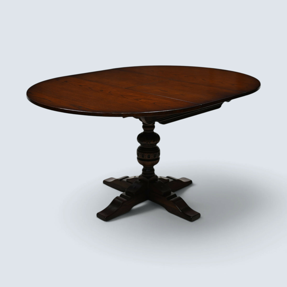 Old Charm Hunsdon Extending Pedestal Dining Table Tudor Brown FREE UK Delivery*
