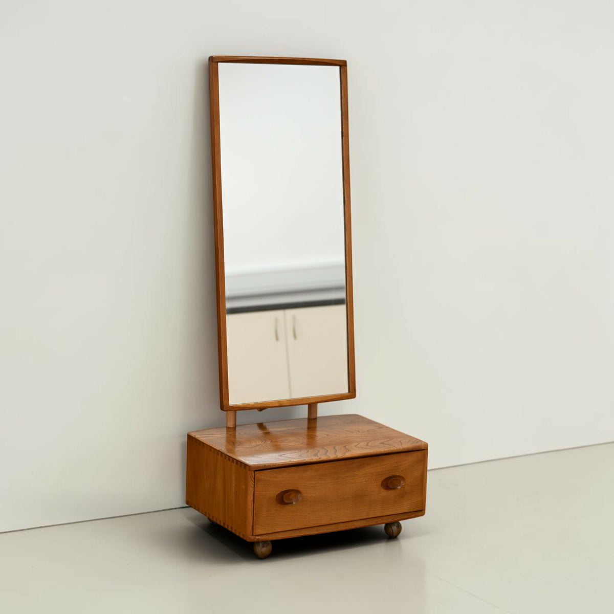 Ercol Dressing Mirror On Casters With Drawer Natural Light FREE UK Delivery*