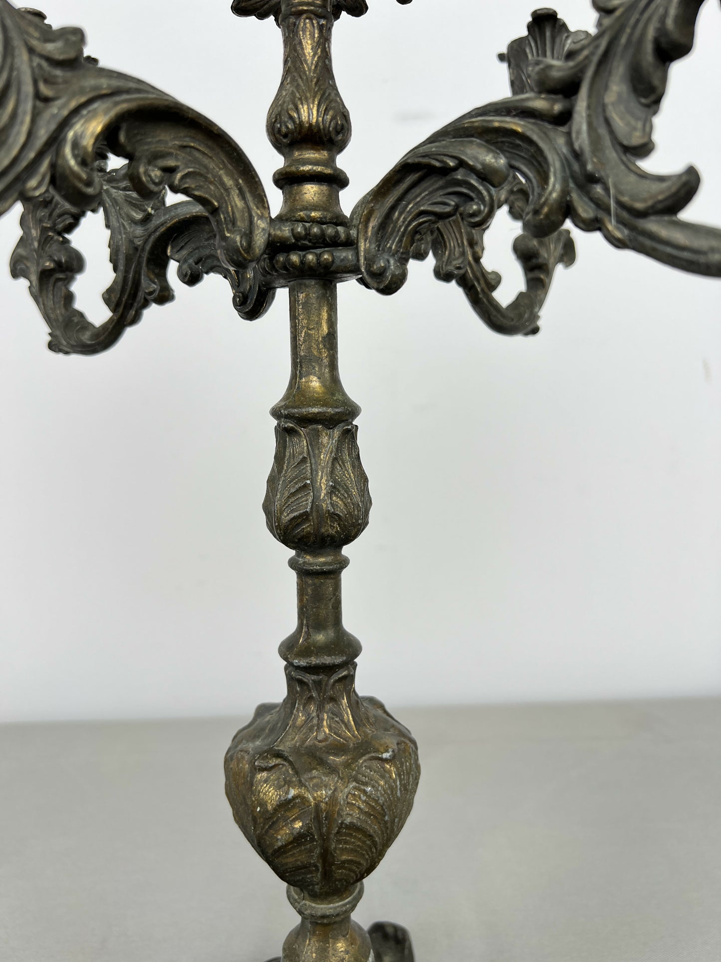 Candelabra Vintage French Style Metal Five Arm Ornate Candle Holder LOT 6424