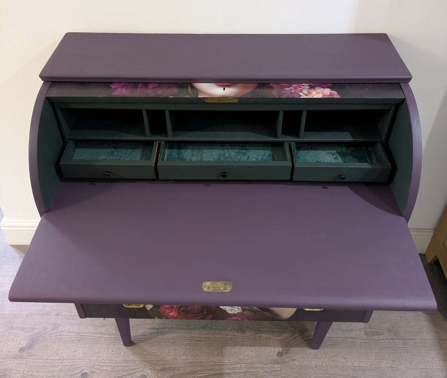 Hand‑Painted Egon Ostergaard Roll‑Top Bureau – Floral Portrait Art Furniture