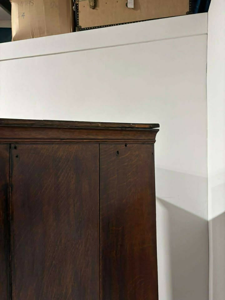 George III Oak Linen Press (c. Late 18th Century)