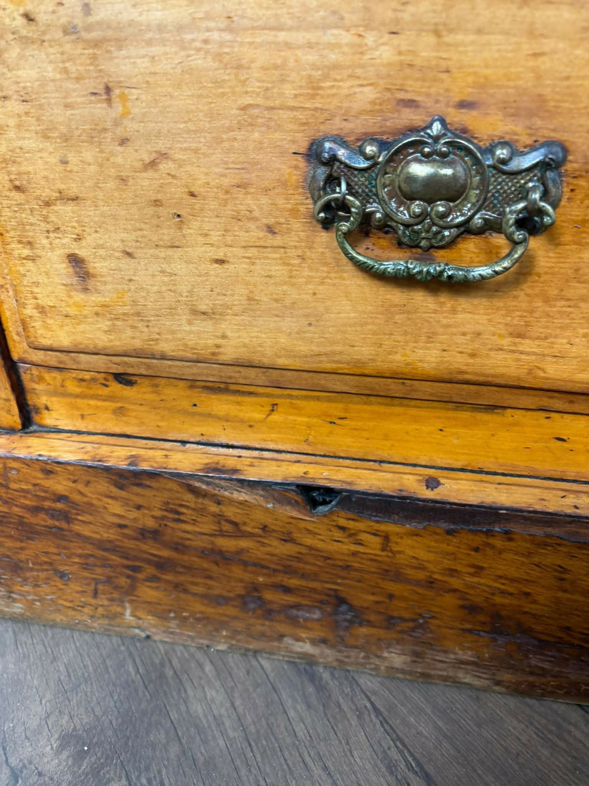 Edwardian Satinwood Chest Of Drawers