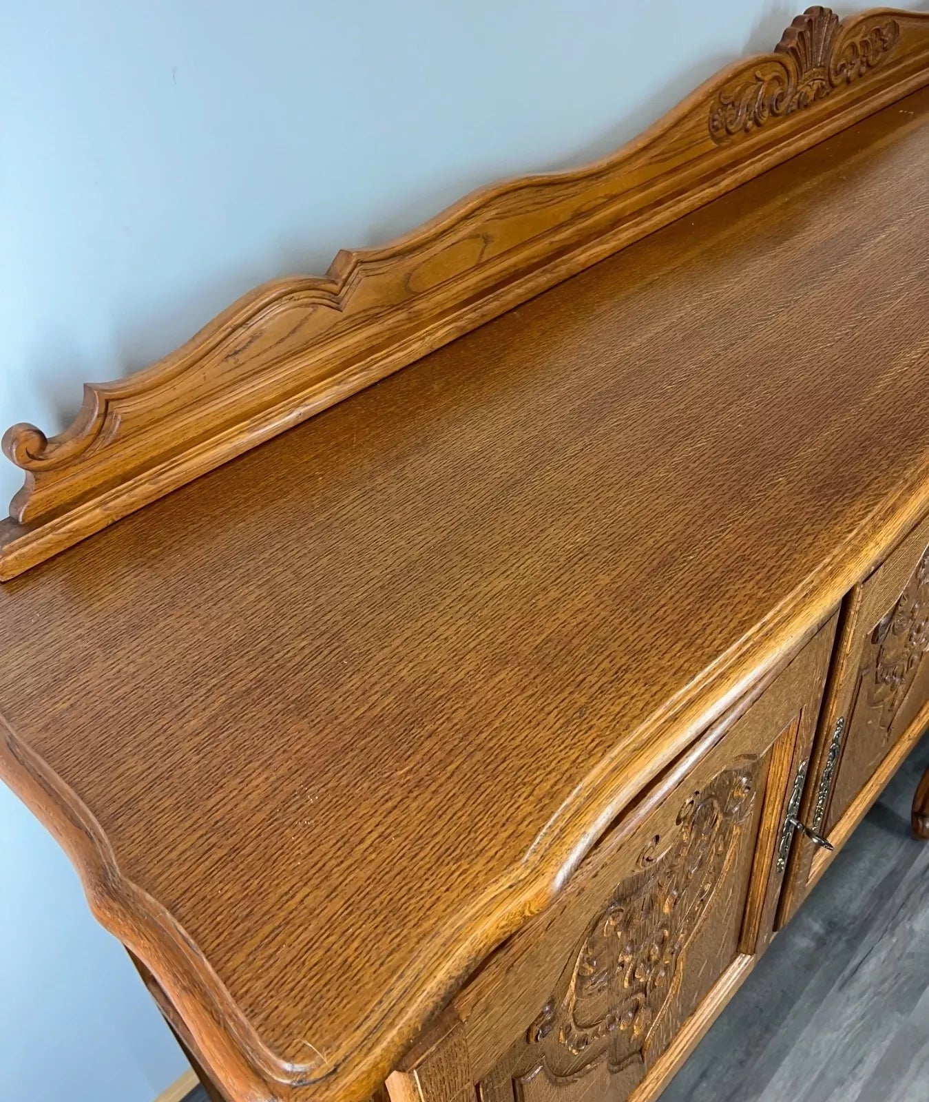 Vintage French Oak Sideboard Louis XIV Style Buffet Cabinet Cupboard LOT 3820