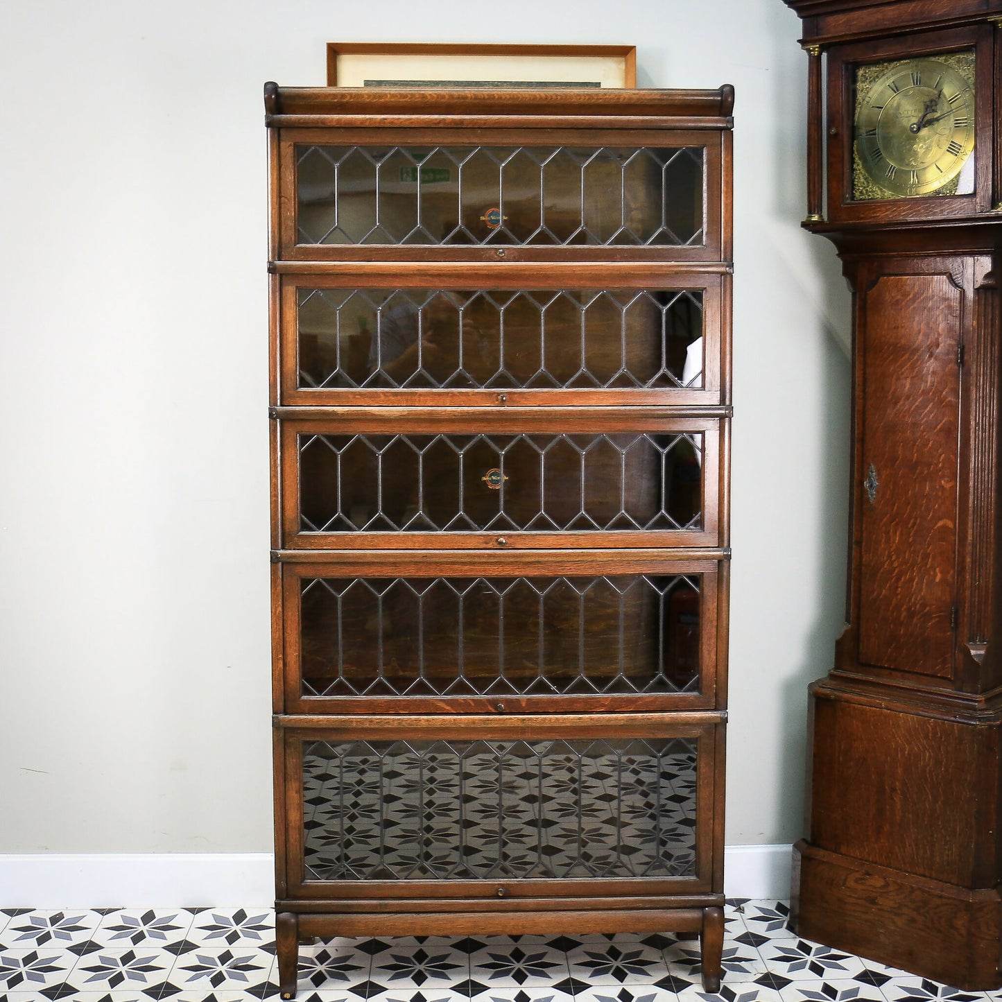 Globe Wernicke Barristers Bookcase in Oak with Diamond Leaded Panes