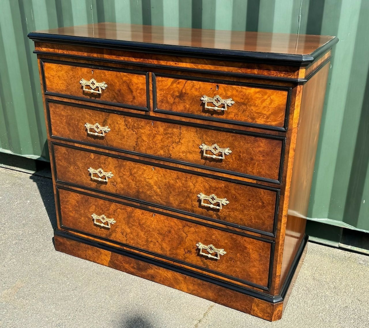 Stunning Quality 19th Century Burr Walnut Chest Of Drawers