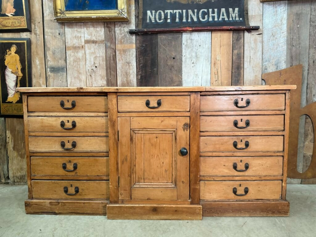 Antique Large Breakfront Mid Victorian Estate Country Sideboard Bank of Drawers Housekeeper Dresser Chest, c1850